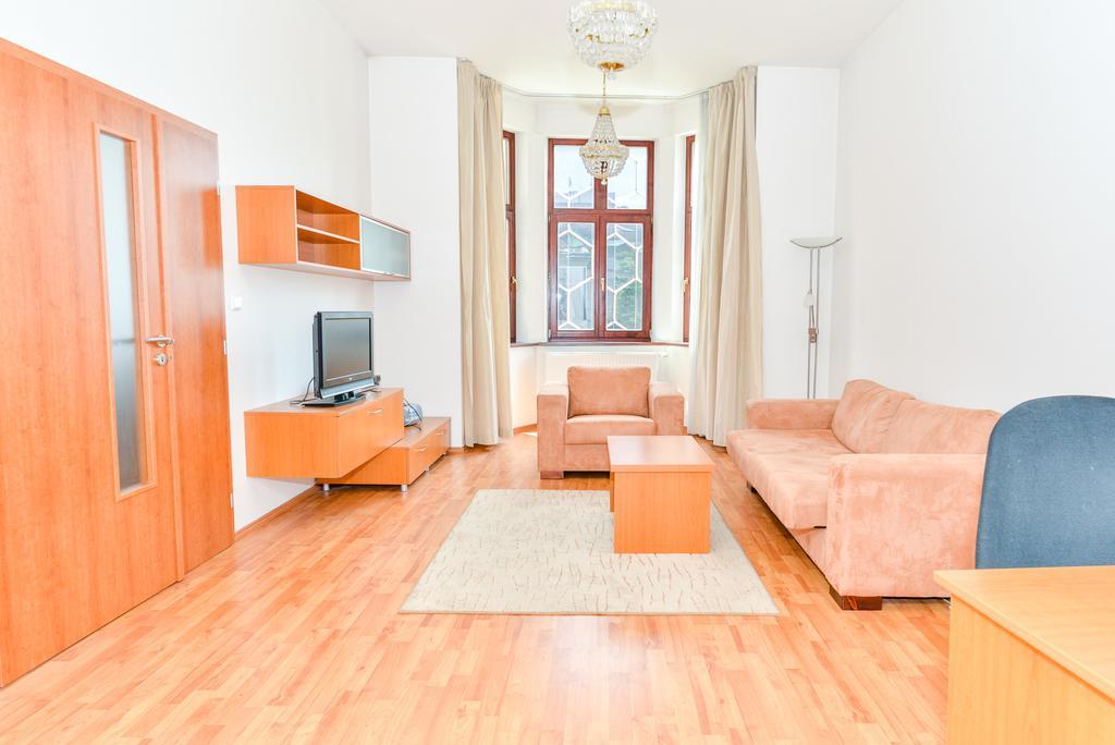 Apartment Downtown 질리나 외부 사진